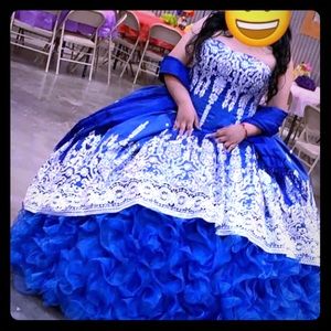 Beautiful 15era dress